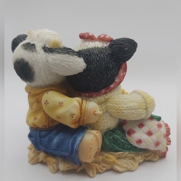Vintage 1995 Enesco Mary Moo Moos "Hay let's cud-dle" figurine - Picture 3 of 6